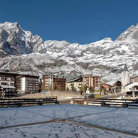 Hellochalet - Foyer Du Cervin Central, Apartment, 250m Lift Breuil-Cervinia