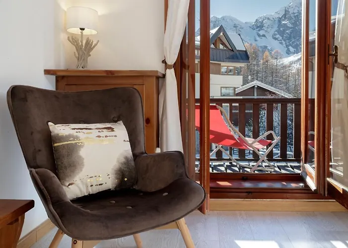 Hellochalet - Foyer Du Cervin Central, Apartment, 250m Lift Apartment *