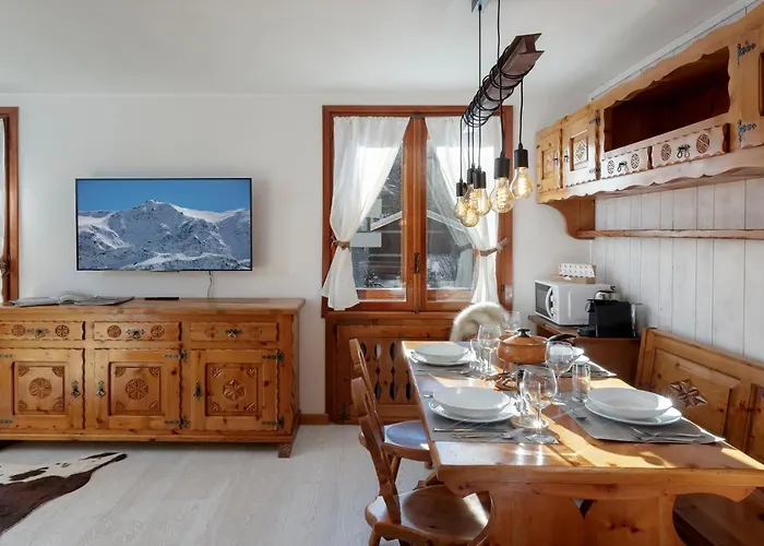 Apartment Hellochalet - Foyer Du Cervin Central, Apartment, 250m Lift *