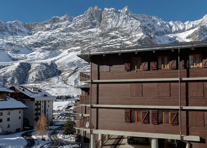 Hellochalet - Foyer Du Cervin Central, Apartment, 250m Lift * Breuil-Cervinia