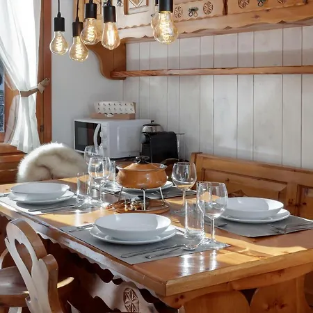 Апартаменти Hellochalet - Foyer Du Cervin Central, Apartment, 250m Lift Брей-Червінія