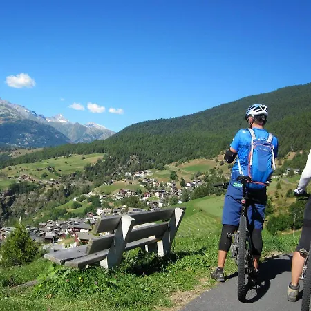 Hellochalet - Foyer Du Cervin Central, Apartment, 250m Lift Апартаменти