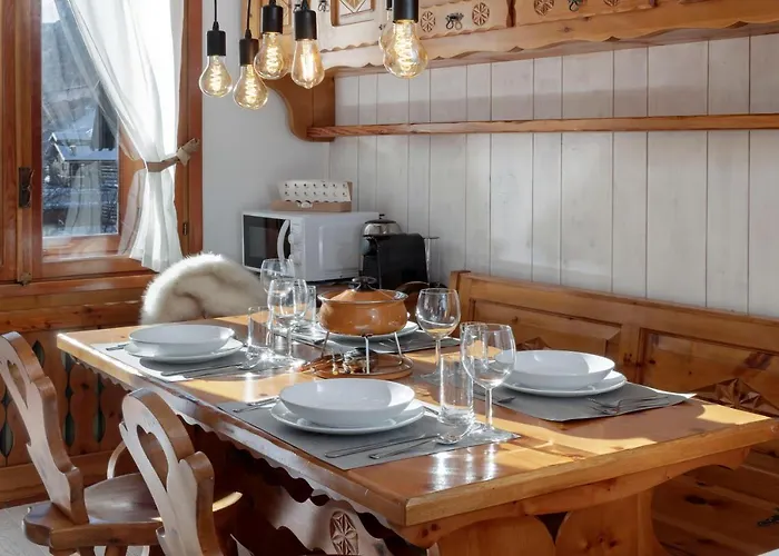 Apartment Hellochalet - Foyer Du Cervin Central, Apartment, 250m Lift Breuil-Cervinia